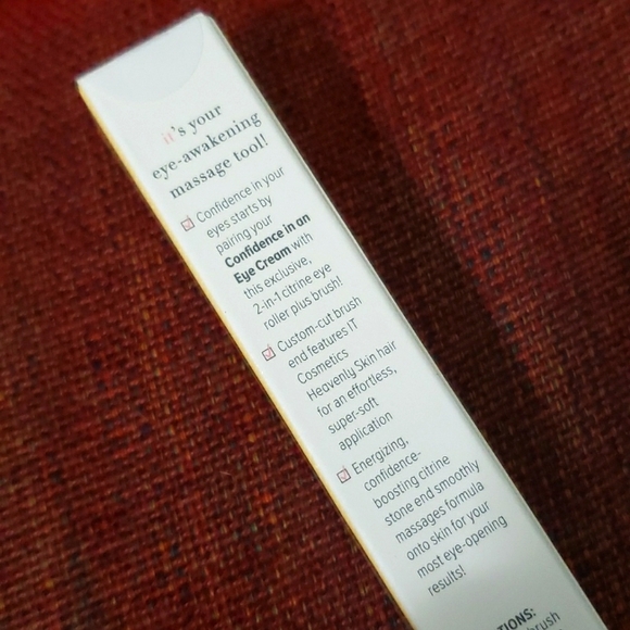 IT COSMETICS CITRINE DUAL-ENDED ANTI-FATIGUE DE-PUFFING TOOL+HEAVENLY SKIN BRUSH - Picture 3 of 4